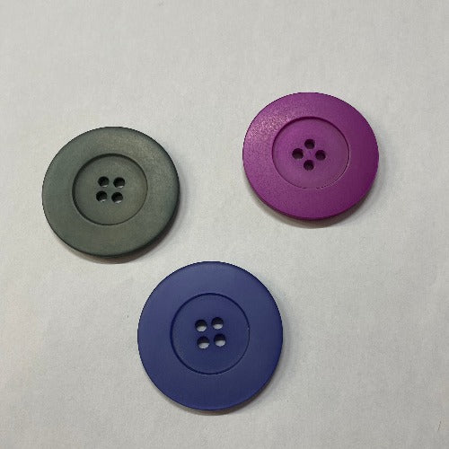 Large plastic buttons 45mm (1 6/8")