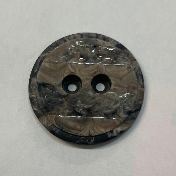 product photo of two-hole button in marbled beige and black plastic